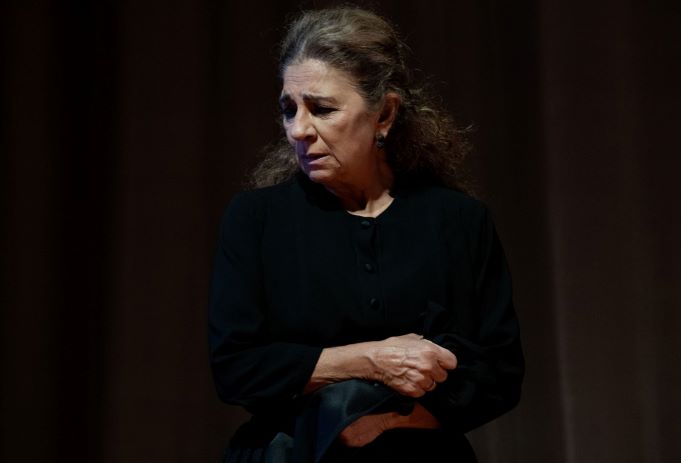 LOLITA FLORES EN «PONCIA»