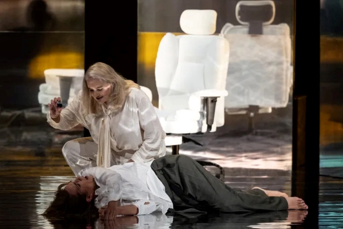 «EL VENENO DEL TEATRO»