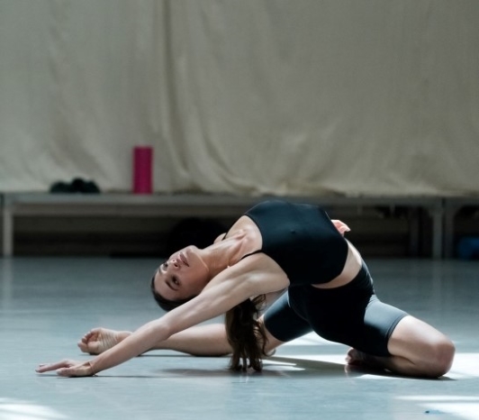 COMPAÑÍA NACIONAL DE DANZA: «STRUERE»