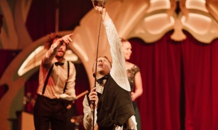 Circus Ronaldo: «Swing»