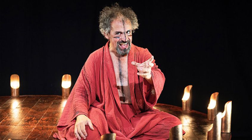 «PROMETEO, BUFÓN Y MÁRTIR»